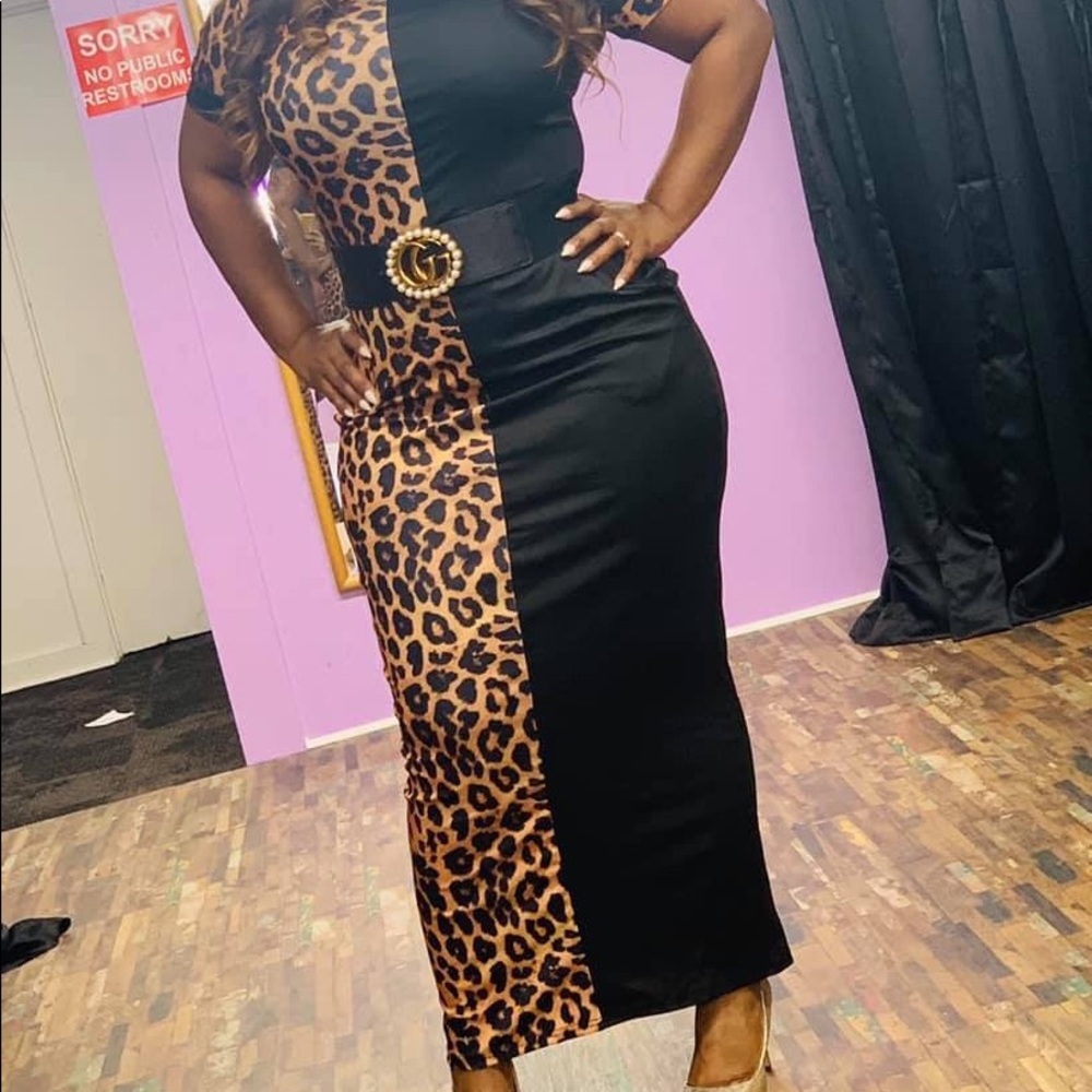 Cheetah Print Dress with pockets